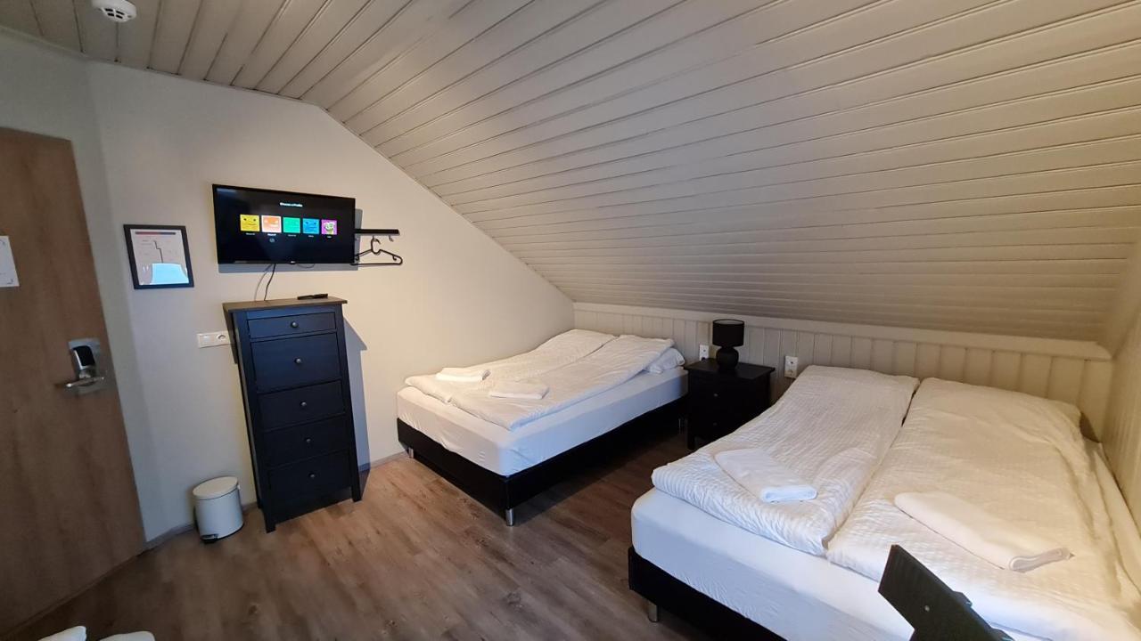 Lava Guesthouse 베네스트매네이얄 외부 사진