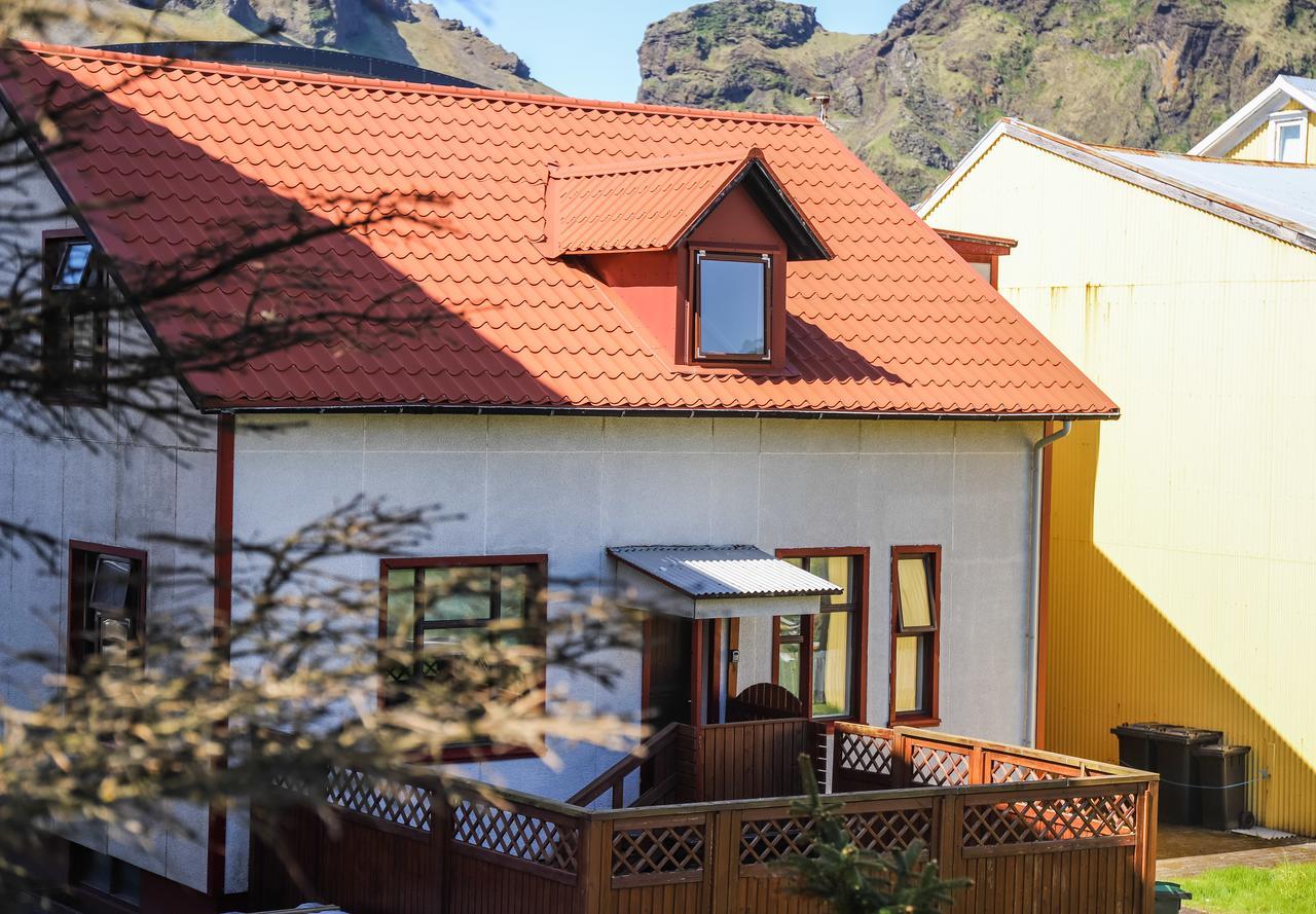 Lava Guesthouse 베네스트매네이얄 외부 사진